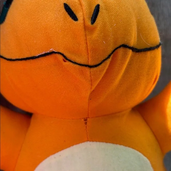 Pokemon Charmander 14” Orange plush toy 2018 condition is used collector’s item - Picture 6 of 10